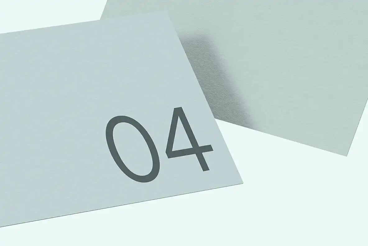 Business Card 04 Standard Mockup 3 071370