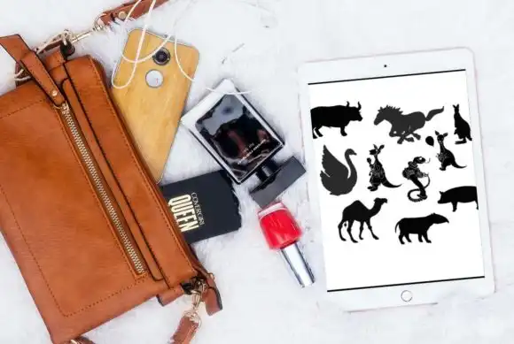50 Beautiful Animal Brush Stamps BUNDLE 3 50 beautiful animal brush stamps bundle graphics 28119845 2 580x389 38164
