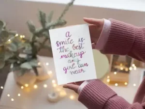 a smile is a best make up quote graphics 26023990 2 580x387 37733