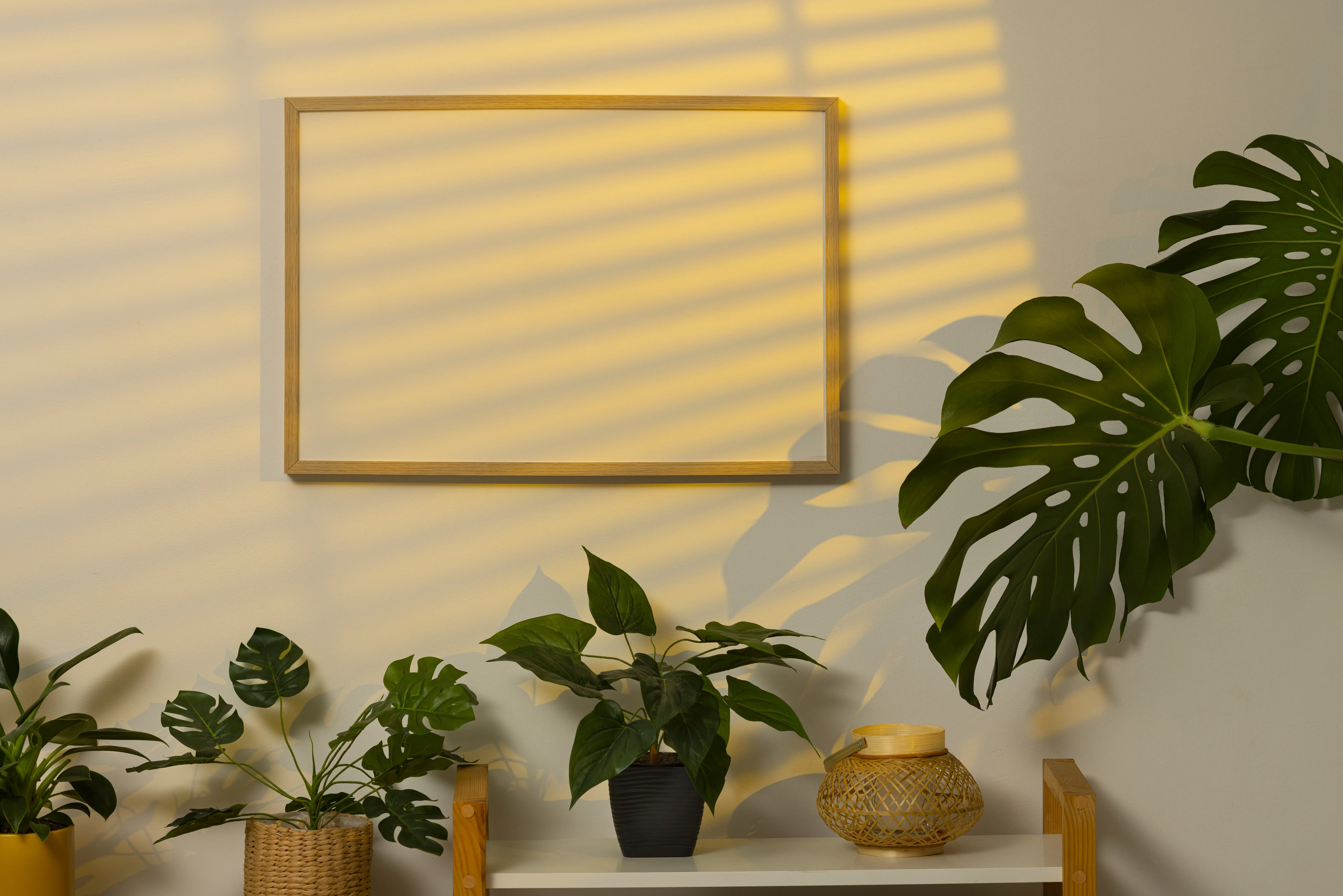Horizontal Frames Mockups In Golden Hour 22 horizontal frames mockups in golden hour 10