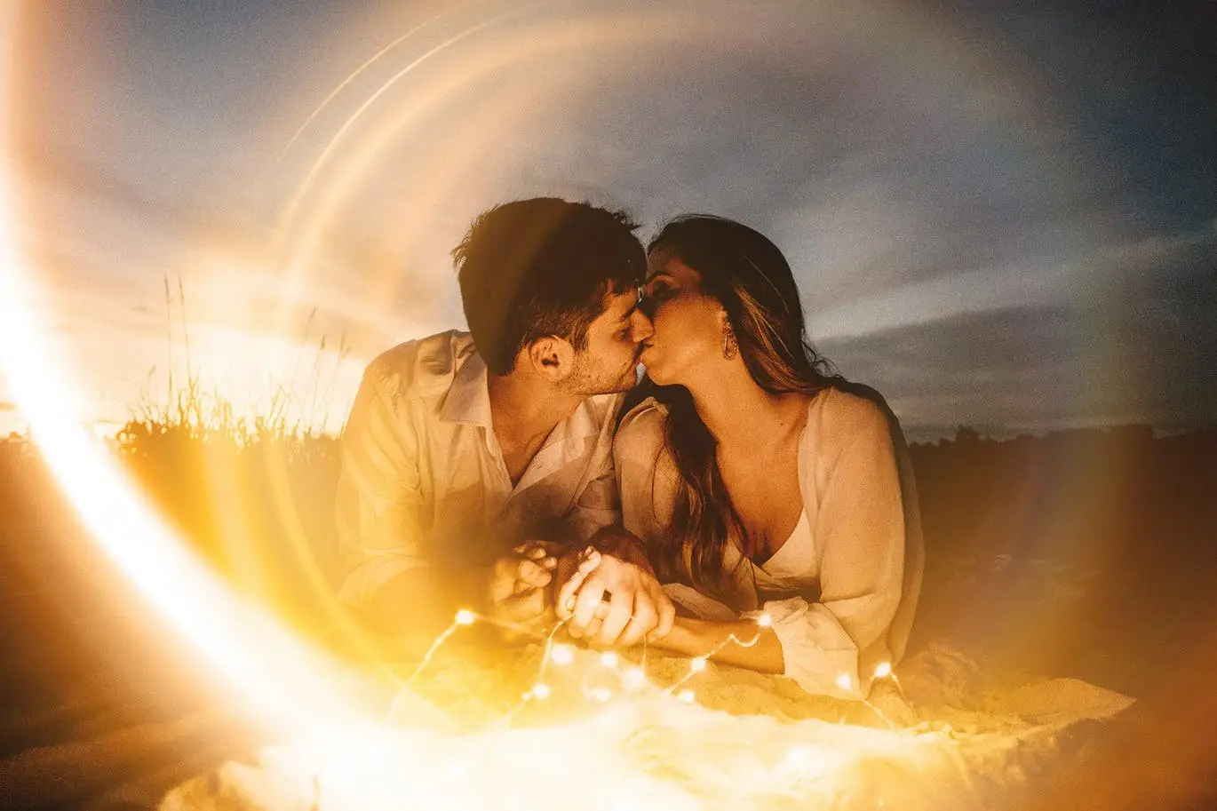 43 Ring Lens Flare Overlays & Photoshop Action 7 43 ring lens flare overlays photoshop action05