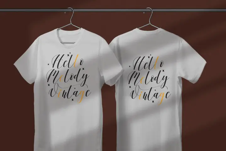 Agatha Calligraphy Font