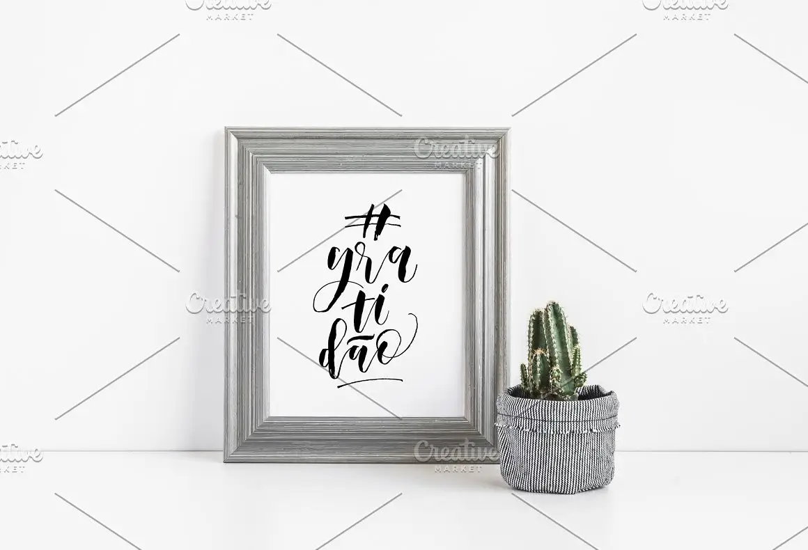Frame Mockup Bundle JPG + PNG + PSD 11 frame mockup bundle jpg png psd06