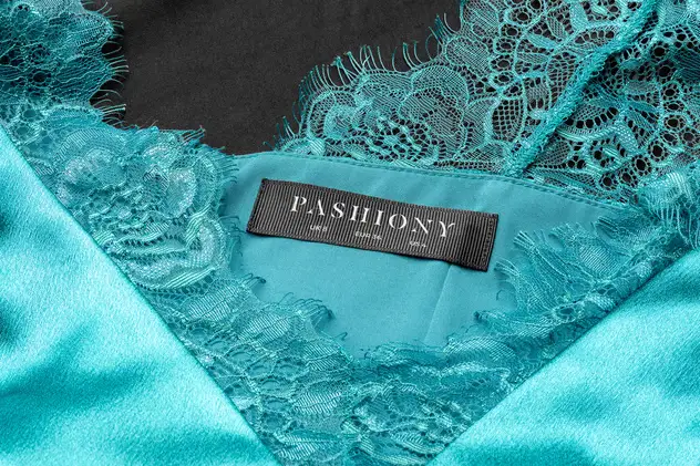 Styline - Apparel Labels and Tags Mockups Vol 2 4 styline apparel labels and tags mockups vol 212